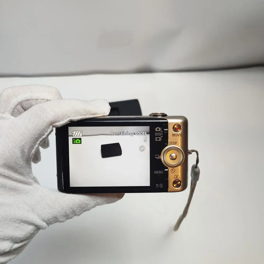 Sony Cyber-shot DSC-WX200 18.2MP 10x Zoom WiFi Gold Tested